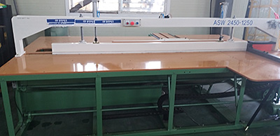 판고무 제단기 사진